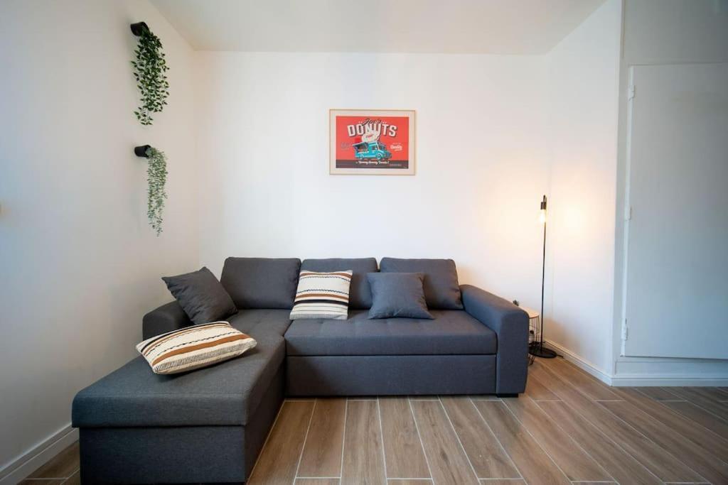Fully Equiped Wifi Apartment Sleeps 6 Марсель Экстерьер фото