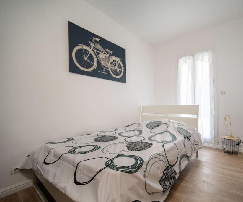 Fully Equiped Wifi Apartment Sleeps 6 Марсель Экстерьер фото